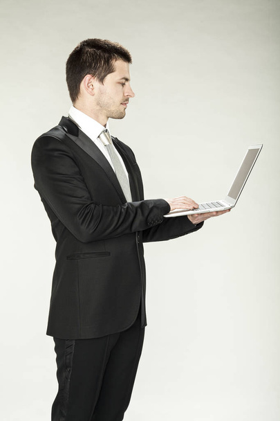 businessman with laptop - Φωτογραφία, εικόνα