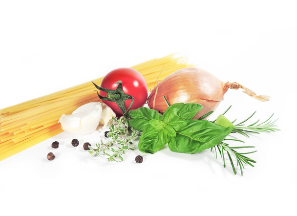 Składniki do spaghetti bolognese do gotowania - Zdjęcie, obraz