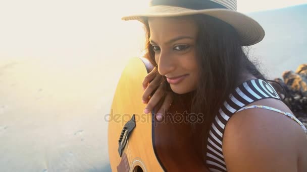 girl chilling with the guitar - Footage, Video