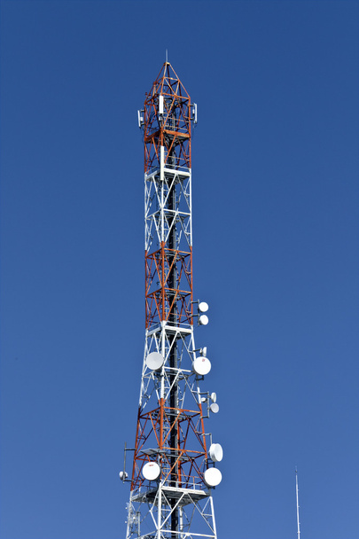 komunikacji wieży - Zdjęcie, obraz