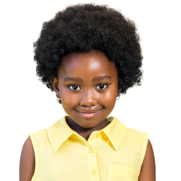 schattig klein Afrikaans meisje - Foto, afbeelding