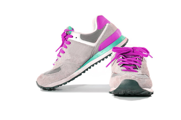 барвисті кросівки для бігу та моди
 - Фото, зображення