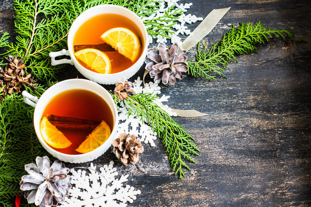 Χριστούγεννα τσάι με λεμόνι - Φωτογραφία, εικόνα