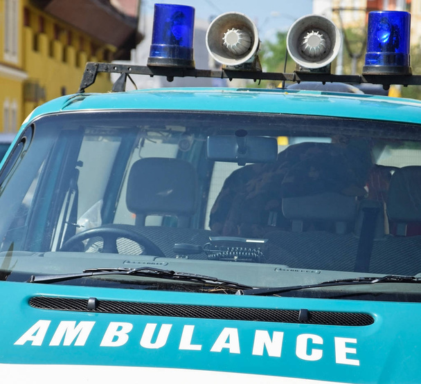 Sirenler ve ambulans ışıklar - Fotoğraf, Görsel
