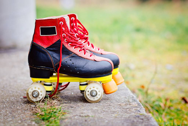 patins à roulettes à l'ancienne
 - Photo, image