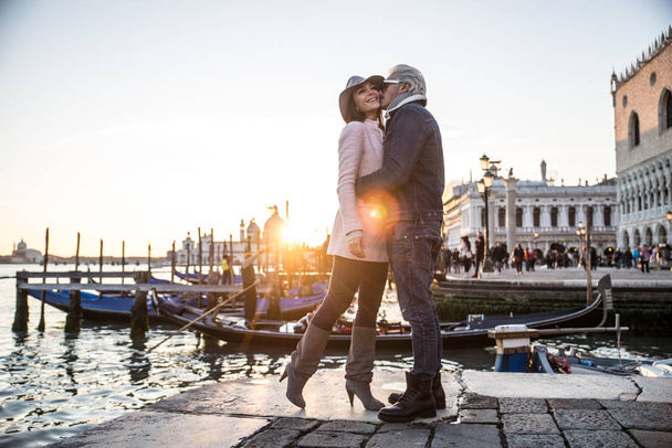 Couple in Venice - Фото, изображение
