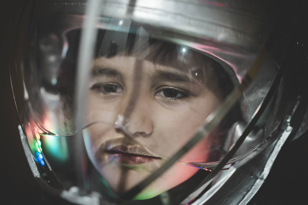 Boy playing to be an astronaut  - Fotoğraf, Görsel