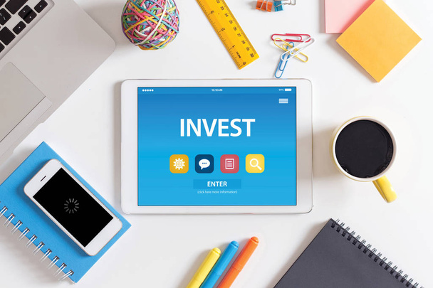 INVEST CONCEPT ON TABLET PC - 写真・画像