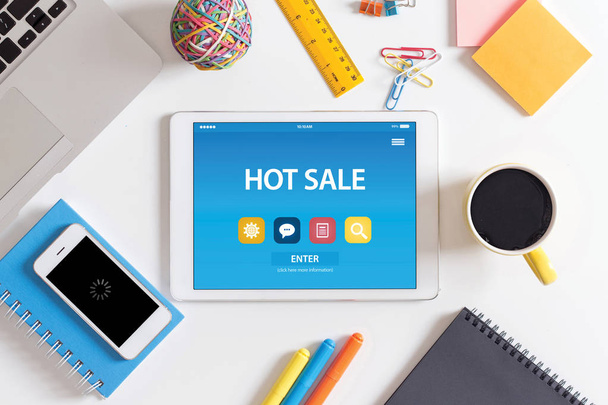 Hot Sale Concept op Tablet Pc  - Foto, afbeelding