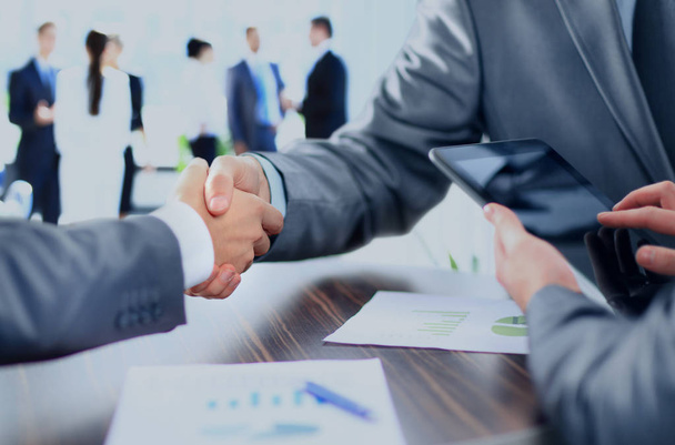 Business people shaking hands - Foto, Imagen