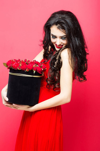 sexy girl with red roses - Foto, Imagem