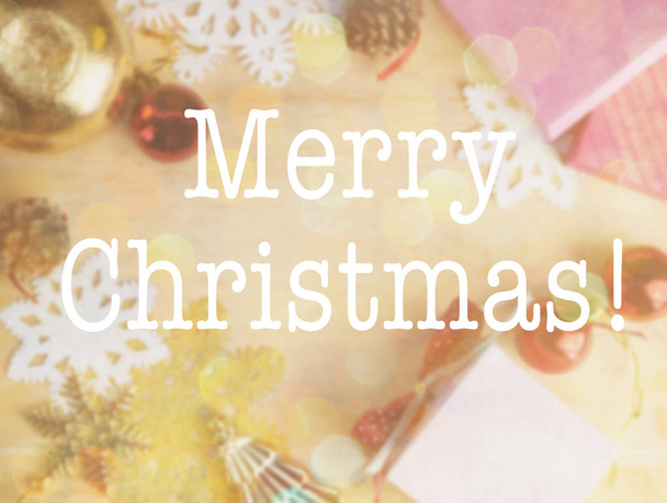 Feliz Natal lettering sobre fundo borrado
 - Foto, Imagem