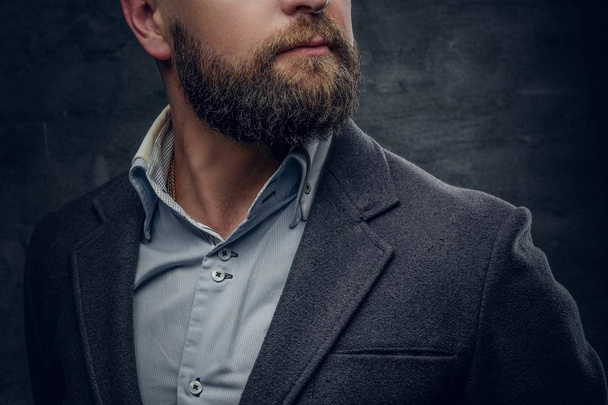 Close up portrait of bearded man - Foto, Imagen