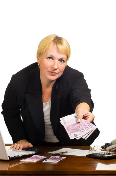 Mature businesswoman offering money - Foto, Imagem