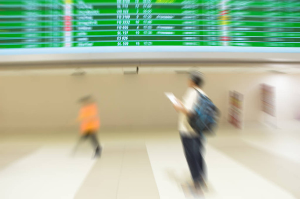 passagier op de luchthaven - Foto, afbeelding