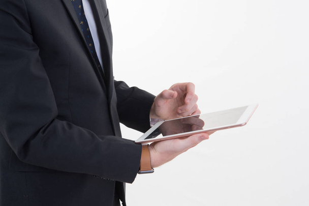 uomo d'affari con tablet su sfondo bianco
 - Foto, immagini