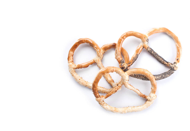 pretzel aislado sobre fondo blanco - Foto, Imagen