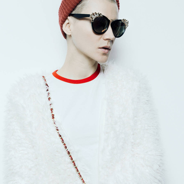 Hipster girl in glamor glasses. Autumn winter style trend. - Photo, image