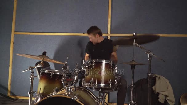Guy plays on drums kit. - Footage, Video