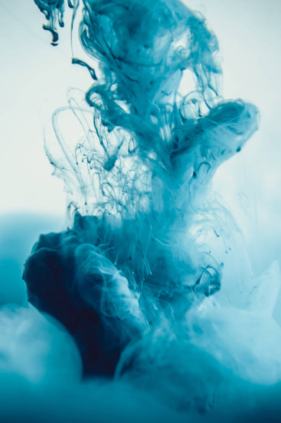 blue dye in water - Foto, immagini