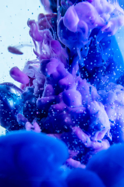 blue dye in water - Foto, Bild