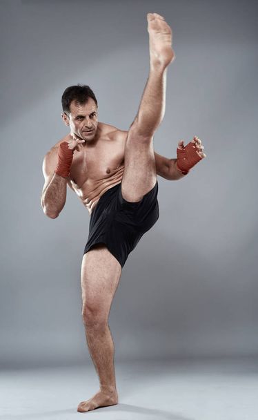 kickbox fighter in postures - 写真・画像
