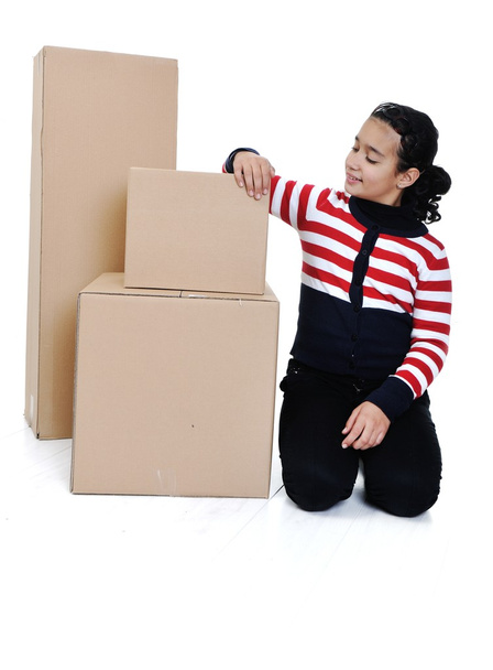 Girl holding paper box isolated - Foto, Imagen