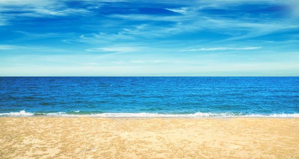 zee zand hemel en zomer dag, zomer, zomer achtergrond - Foto, afbeelding