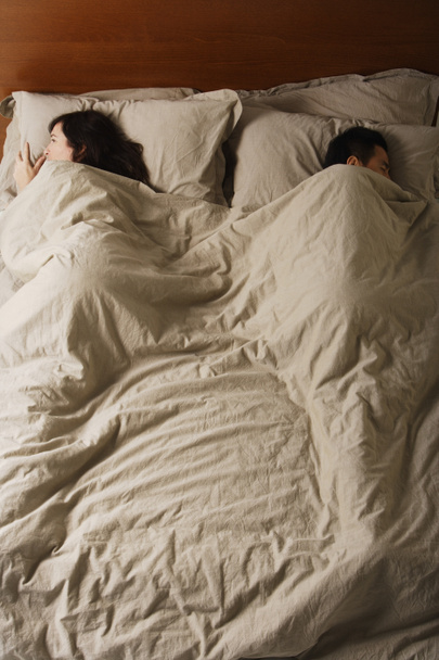 Uyuyan kadın ve erkek  - Fotoğraf, Görsel