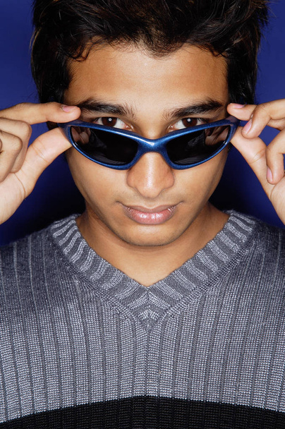 Man wearing sunglasses - Fotó, kép