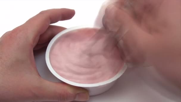 Eating Yoghurt - Time Lapse - Materiał filmowy, wideo