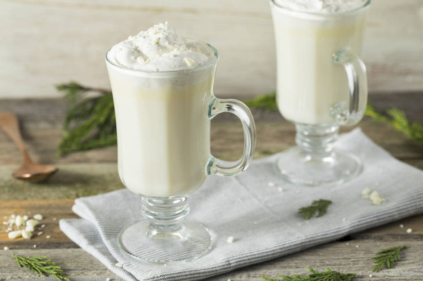 Homemade Sweet White Hot Chocolate - Foto, immagini