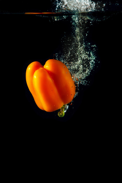 Sweet orange pepper - Фото, зображення