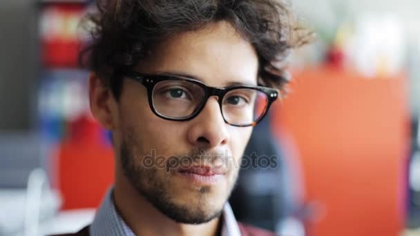 smiling young man in eyeglasses - Πλάνα, βίντεο