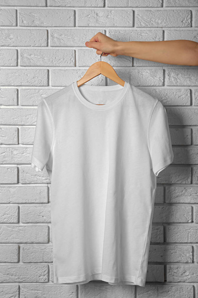 Blank white t-shirt - Foto, Imagen