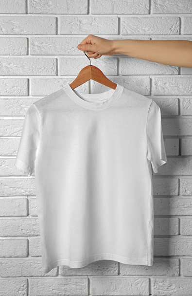 Blank white t-shirt - Фото, зображення