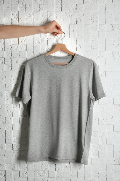 Blank grey t-shirt - 写真・画像