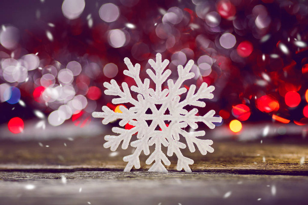 snowflakes on a wooden background. - Foto, immagini