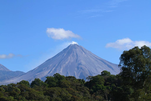 Volcan de Colima, Mexico - 写真・画像