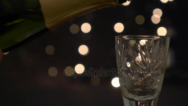Champagnerglas in der Nacht - Filmmaterial, Video