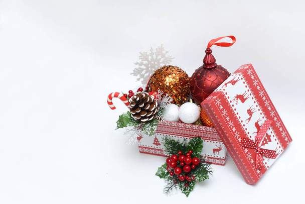 Christmas gift on a white background with space for text - Φωτογραφία, εικόνα