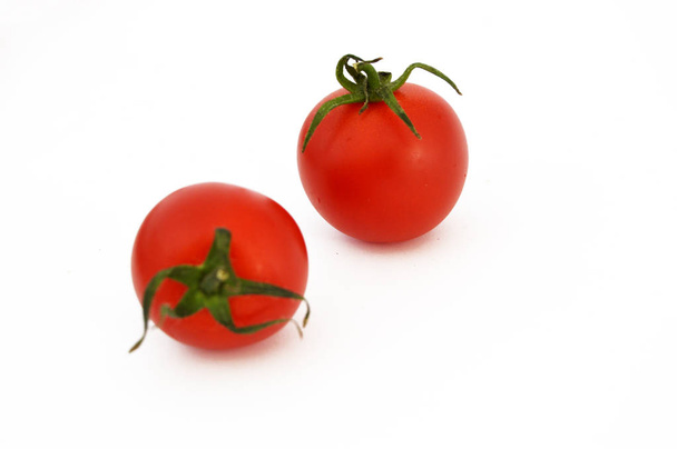 Beyaz ve kopya alanı taze sağlıklı kiraz domates hisse senedi resimleri - Fotoğraf, Görsel