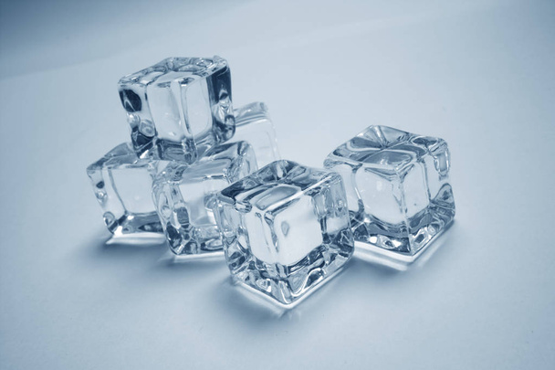 clear ice cubes - 写真・画像