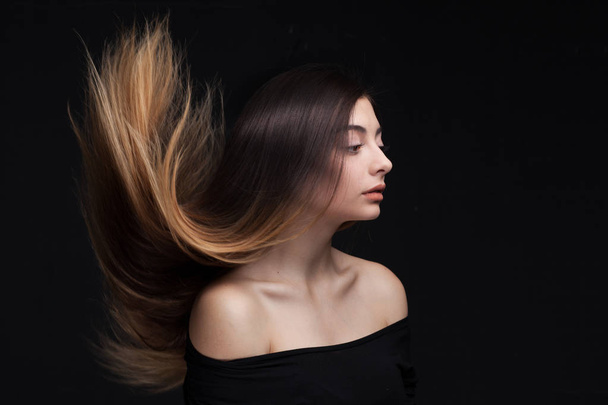 attractive young woman with long hair - 写真・画像