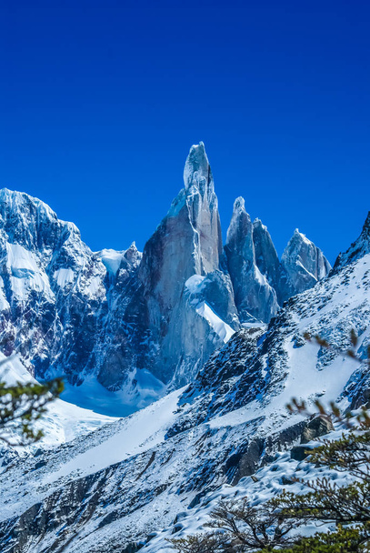Altos picos na Argentina
 - Foto, Imagem