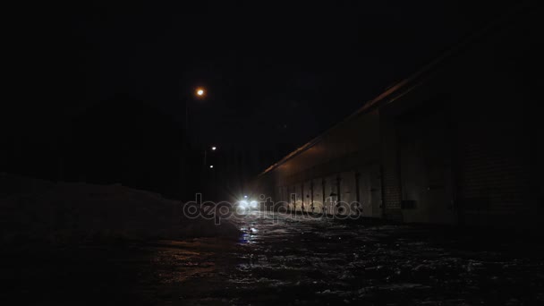 Streifenwagen der Polizei in der Nacht. - Filmmaterial, Video