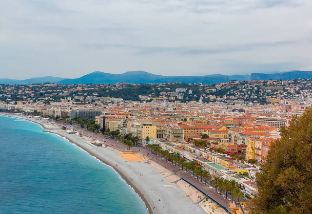 Pěkné město pobřeží na pobřeží Středozemního moře - Fotografie, Obrázek