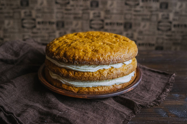 Delicious homemade cake with cream - Foto, immagini