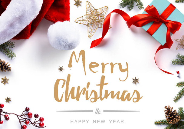 Cadeau de Noël, décorations et vacances doux sur fond blanc
 - Photo, image