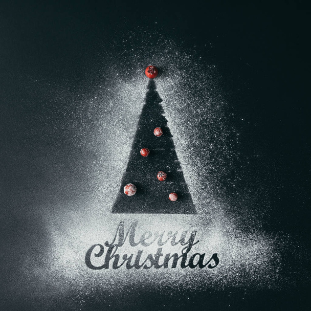 Albero di Natale simbolo da neve da zucchero
 - Foto, immagini